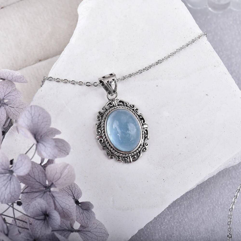 ITSMOS Natural Aquamarine Pendant Vintage Pattern Elegant Rectangle Ocean Dia Necklace Jewelry for Women Gift