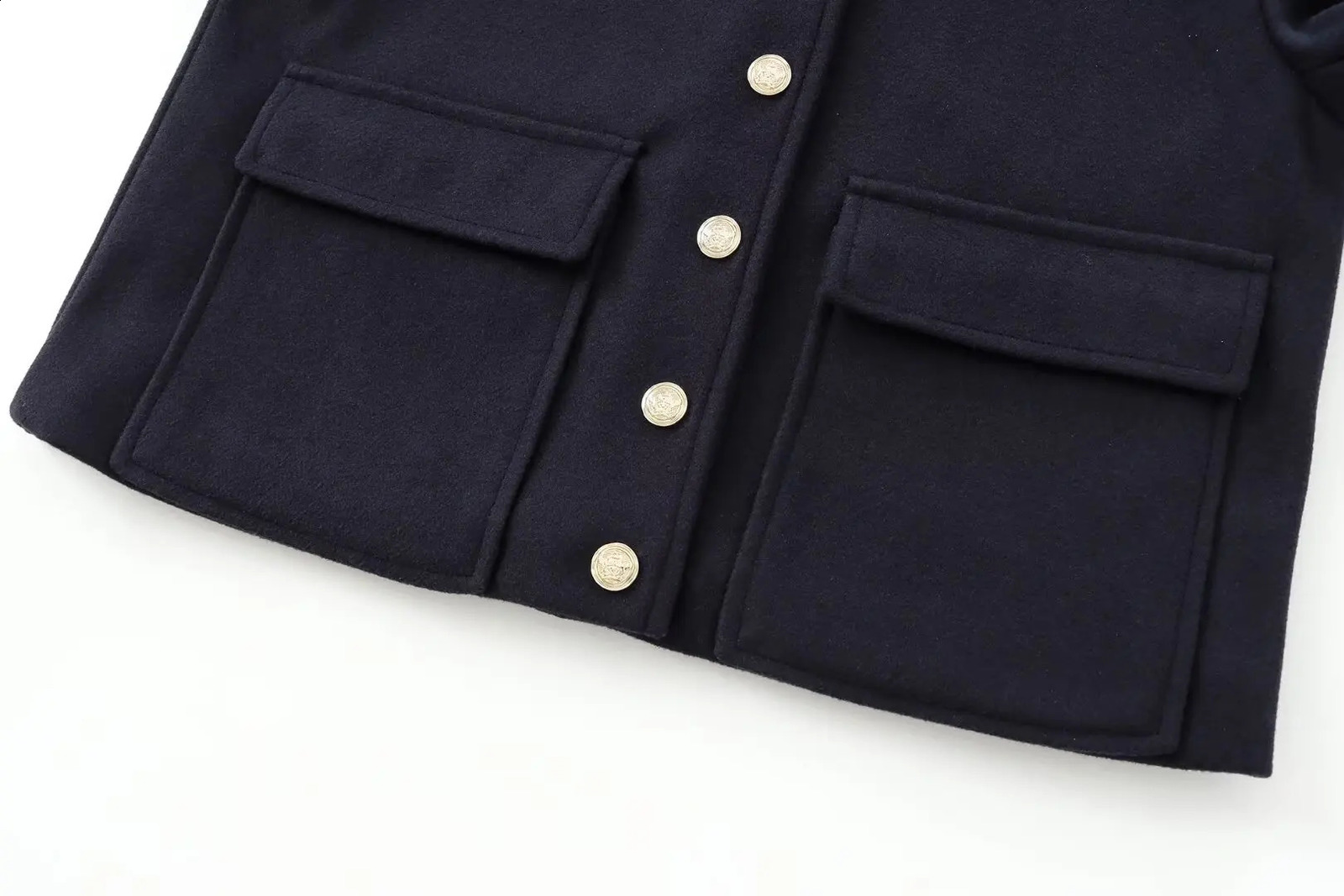 Autumn Casual And Fashionable Womens Clothing European And American Style Simple And Versatile Shoulder Patch Top Jacket 250804