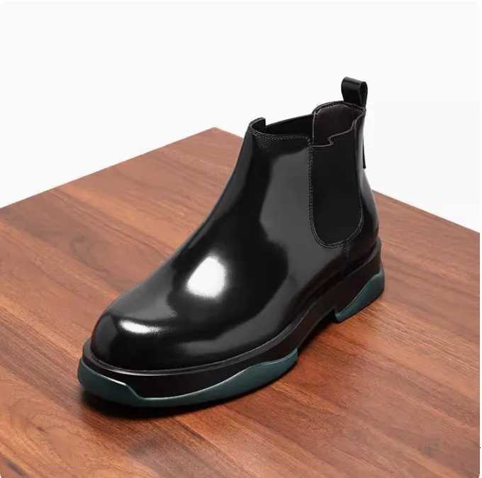 New Mens Martin Boots Mens Genuine Leather High-top Leather Shoes Thick-soled Chelsea Boots Trendy British Boots W250811