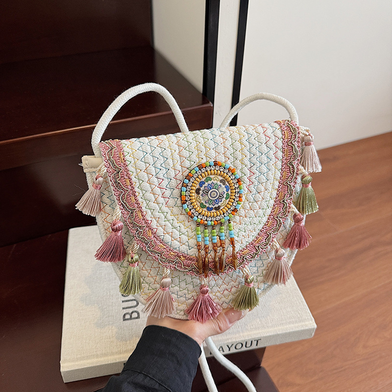 Trendy Straw 2025 Summer New Woven Crossbody with Tassels Unique Design Single Shoulder Bag for Women ddmymoon
