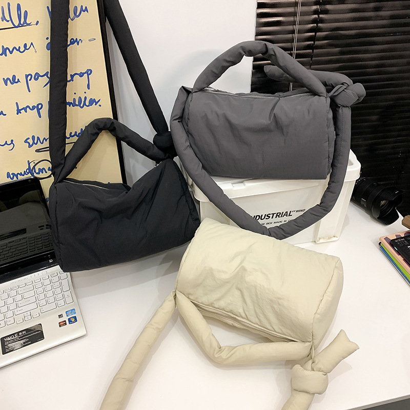 Autumn Winter New Cotton Jacket Water-Resistant Portable Versatile Commuter Crossbody Couple Style Handheld Pillow Bag