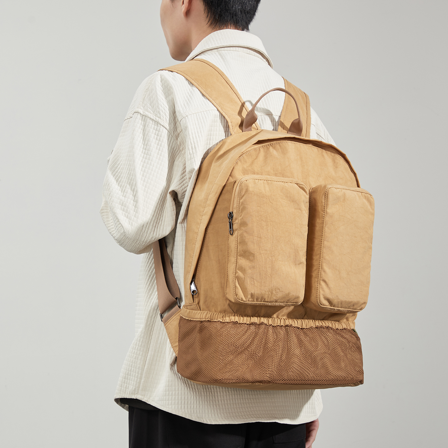 Large capacity backpack for men and women outdoor lightweight new commuting nylon travel computer backpack student backpack