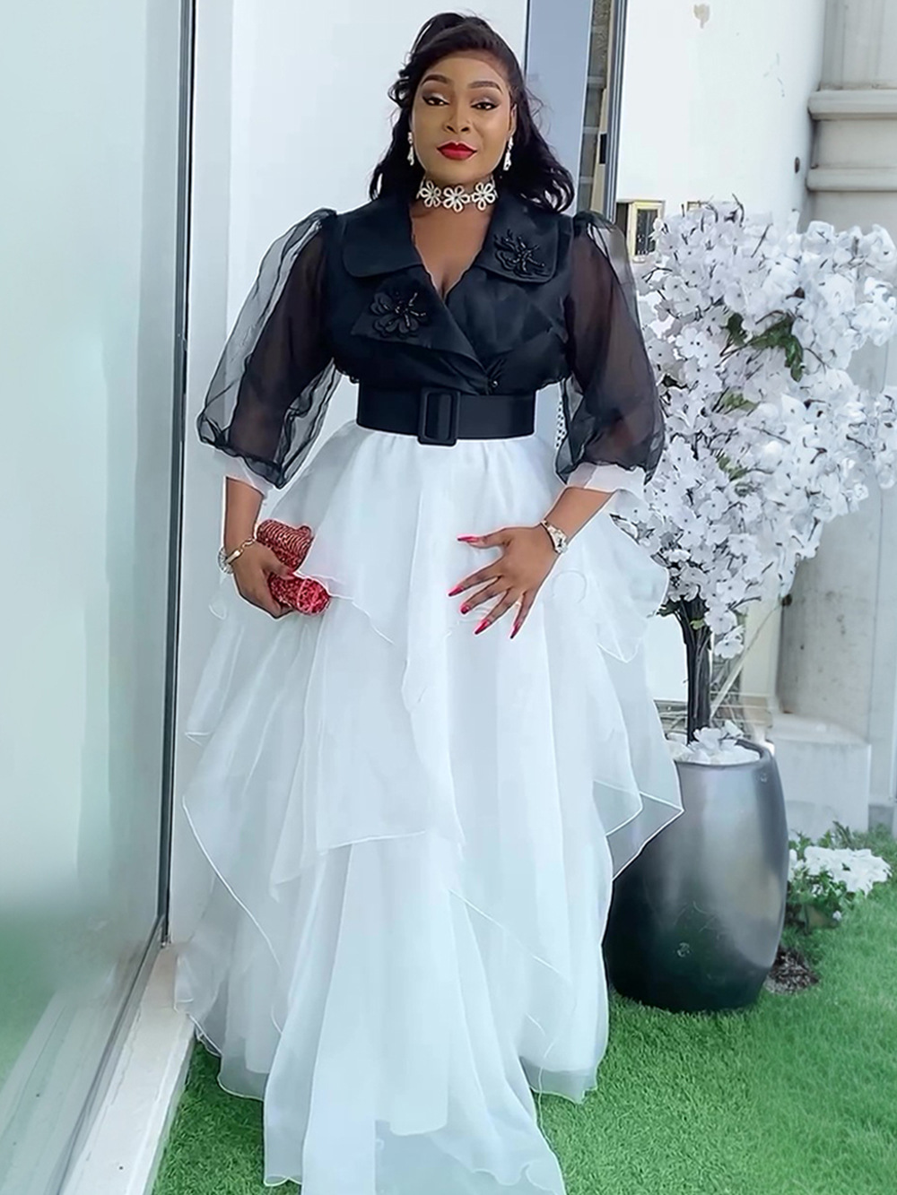 K83Cross-border European and American women's clothing 2025 new spring and summer hot-selling solid color lace dress
