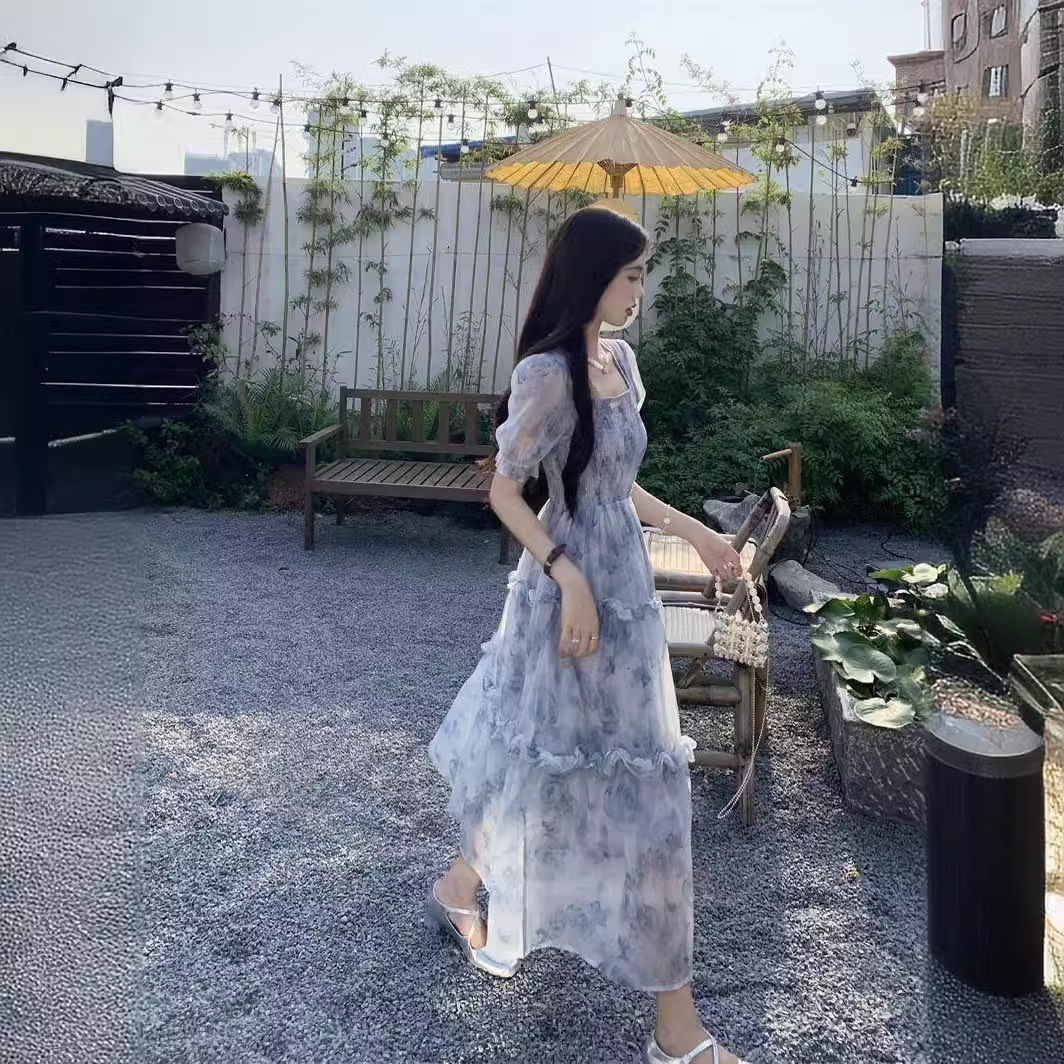 2025 Summer New Women's Retro Square Neck Women's trend Flower Dress Summer New Super Fairy Mori Style Slimming Ruffle Long Dress New Design