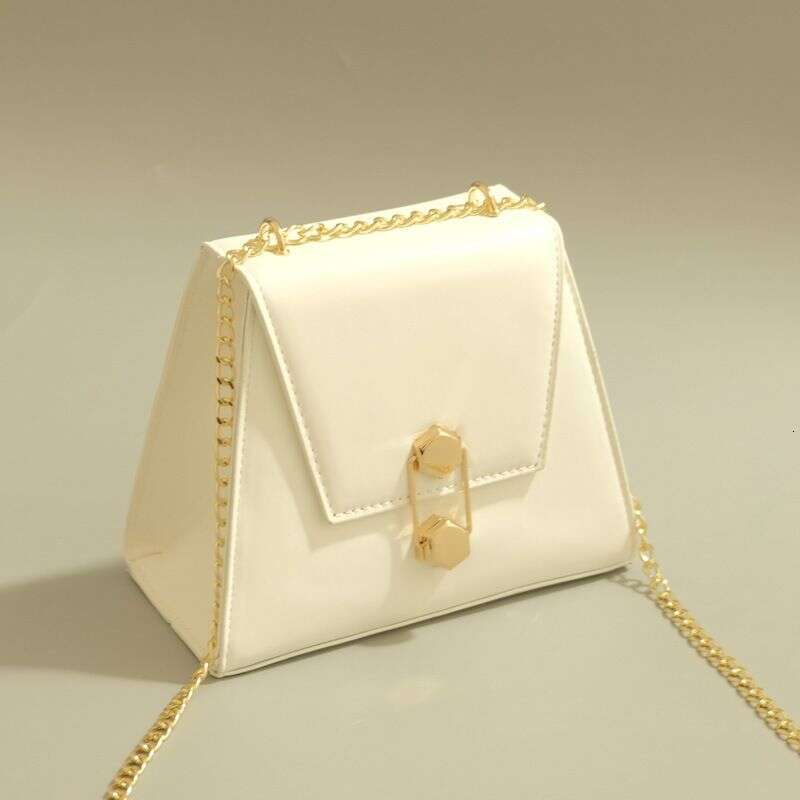 Cross-Border Foreign Trade Export Small Bag Women's New Shoulder All-Match Messenger Fashion Chain Mobile Phone Small Square Bag