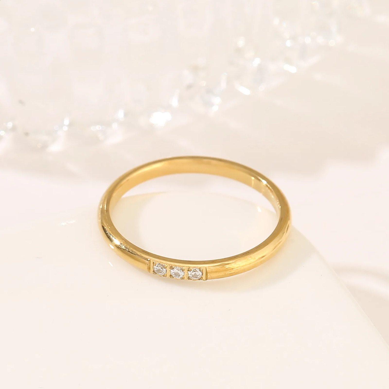 Stainless Steel Royal White Zircon Rings For Women Men Square Crystal Thin Slim Stackable Opening Couple Rings Size 5-10 250807