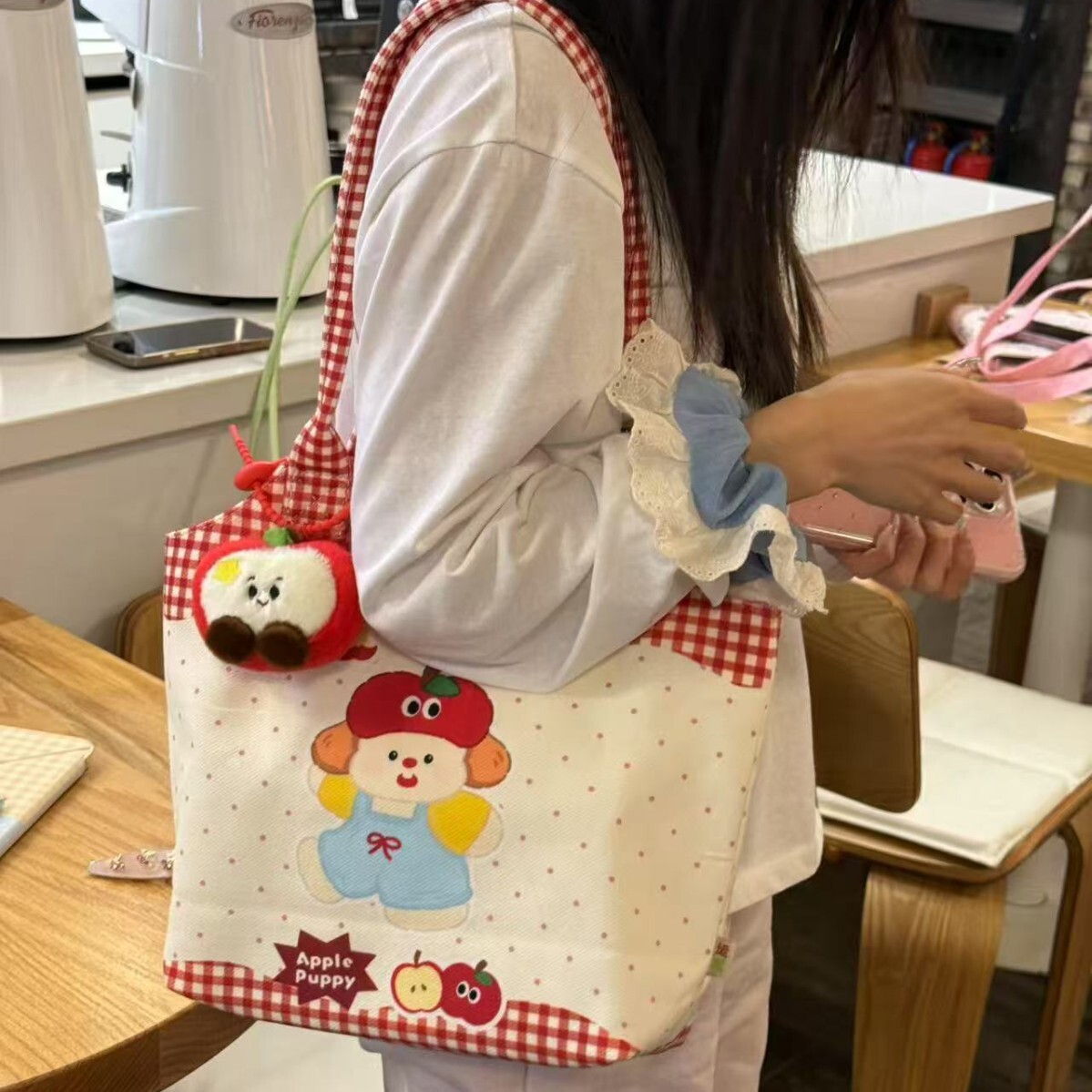2025 Autumn New women s Cute Illustration Handbag New Cartoon Niche Capacity Handbag Commuting Student Leisure Autumn New Designer Bag Women bag s Sho