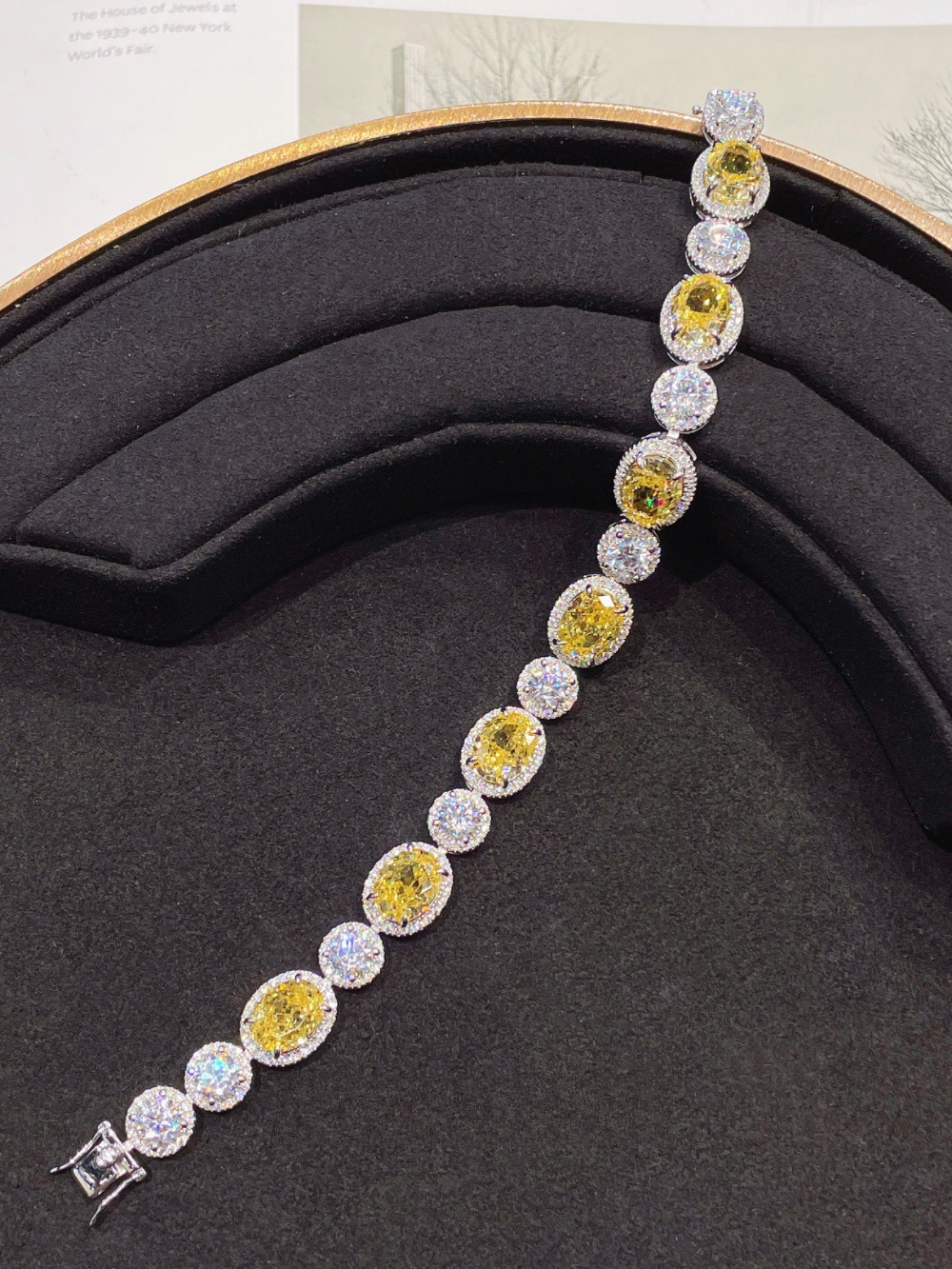 2025 Choucong Brand Ins Top Sell Wedding Bracelets Luxury Jewelry 18K White Gold Fill Dove Egg Oval Cut Yellow 5A Cubic Zircon CZ Diamond Party Women 