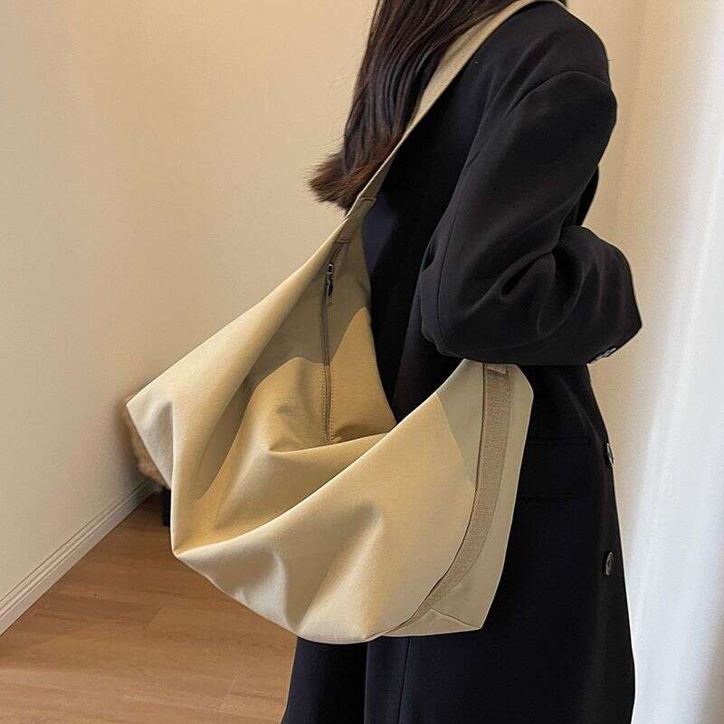 Large Capacity Canvas Women's Crossbody 2025 Spring Summer New Ladies Handbag Dumpling Commuter Cloth Shoulder Bag Fashion Exquisite Casual Simpl