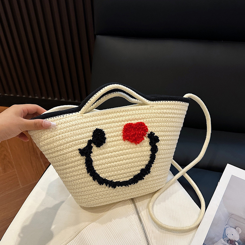 Summer Smiley Crossbody for Women 2025 New Versatile Beach Woven Internet Celebrity Handheld Basket Bag ddmymoon