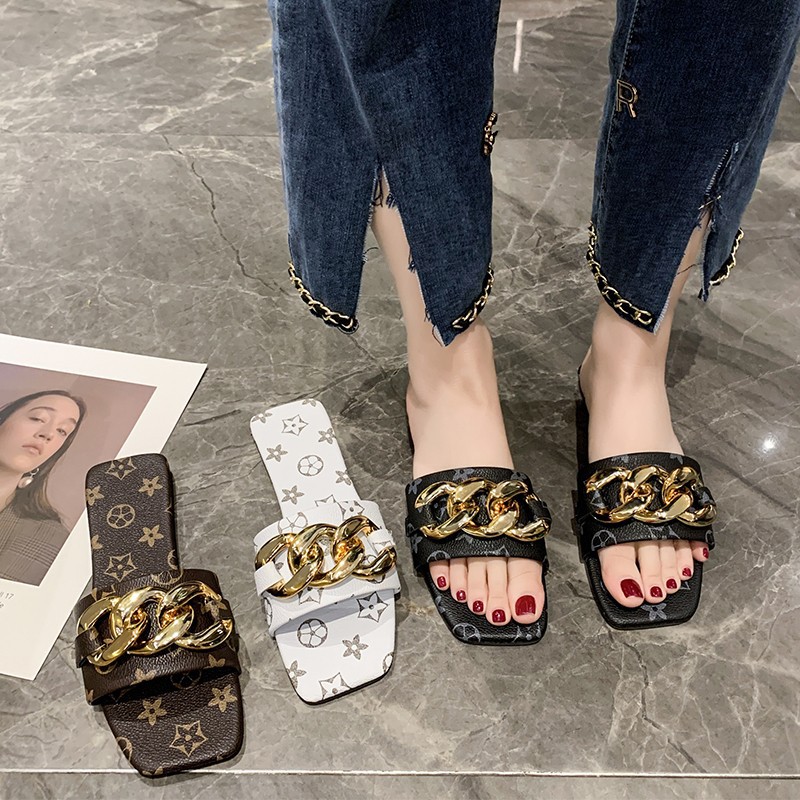 Designer Slippers 2025 New Western Style Women's Flat Slide Sandals - Metal Chain Decorated Casual Indoor Outdoor Flip Flops
