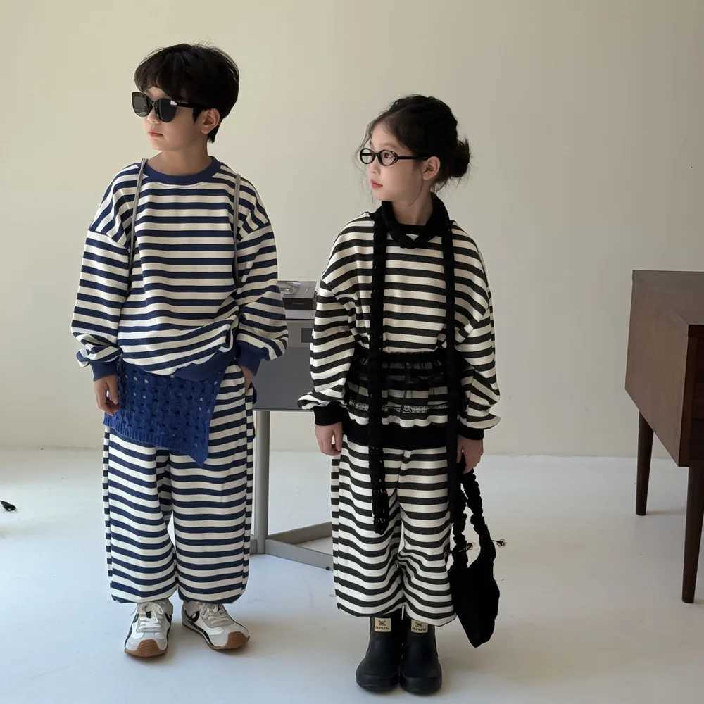Autumn Children Girls 2PCS Clothing Set Cotton Striped Long Sleeve Sweatshirt Outfits Loose Elastic Waist Straight Pants Tracksuit Z250811