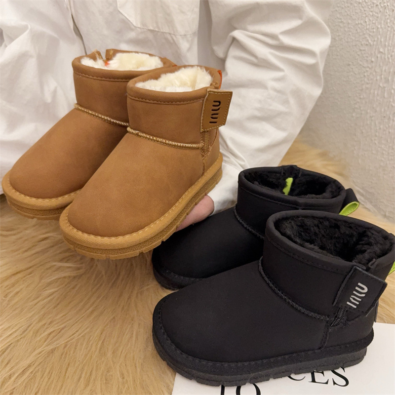 Free shipping designer Boots Winter childrens casual short boots fashionable students thick snow boots childrens shoes