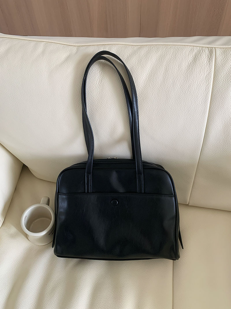 2025 autumn new women's shoulder bag, Korean style niche design, women's armpit bag, fashionable retro women's handbag, large capacity 