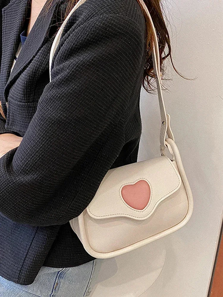 Slanting Cross Bag Female Hundred Fashion Love Retro Saddle Niche Shoulder 250811