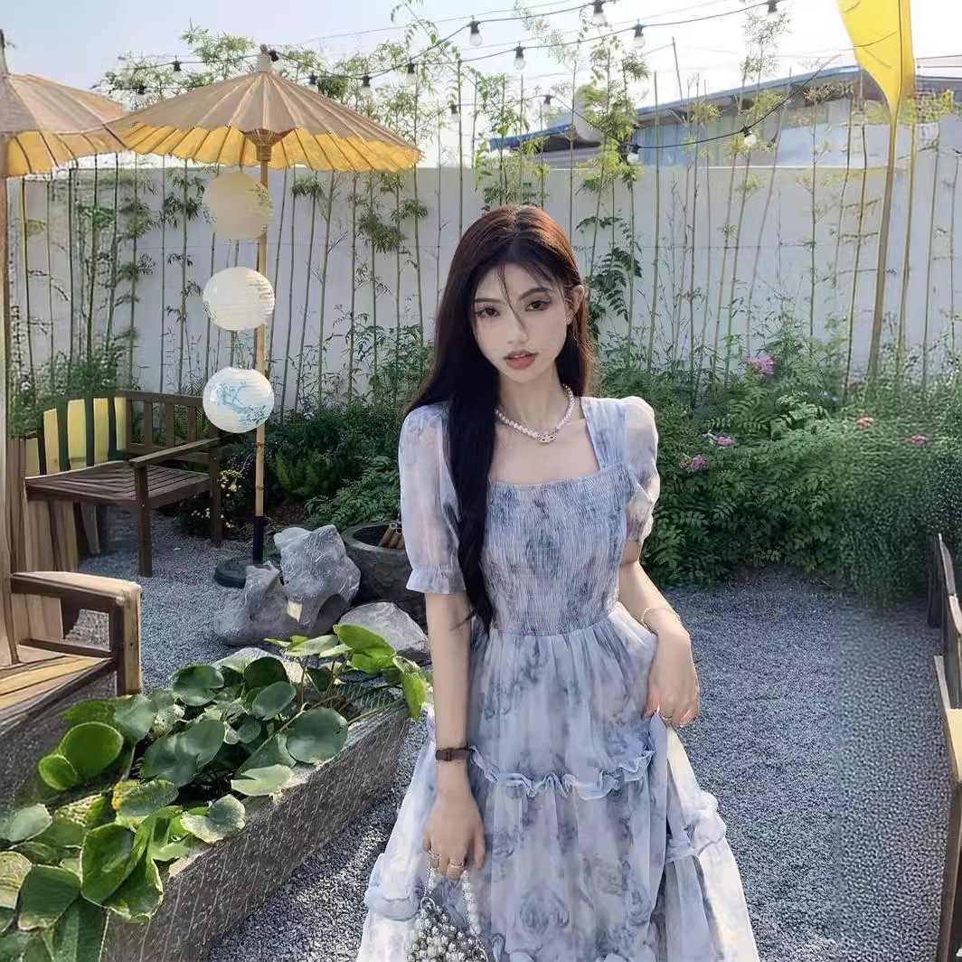 2025 Summer New Women's Retro Square Neck Women's trend Flower Dress Summer New Super Fairy Mori Style Slimming Ruffle Long Dress New Design