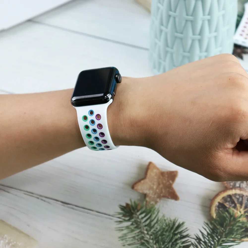 Sport Strap For Apple Watch Band Ultra 49mm 44mm 45mm 38/40mm/41mm Silicone Pride Bracelet Correa Iwatch Series 8 7 6 4 5 3 9 Se W250811