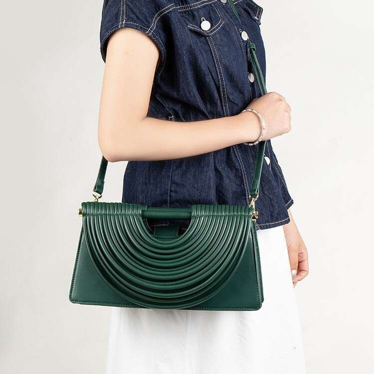 Handmade Design Knotted Woven Noodle Fashion Trendy Handheld Evening Single Shoulder Crossbody Bag