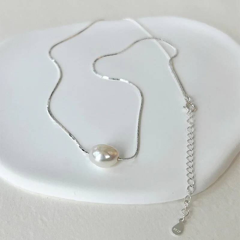 S Irregular Freshwater Pearl Pendant Minimalist Fashion Necklace Waterproof Trendy Simple Stylish Jewelry Women