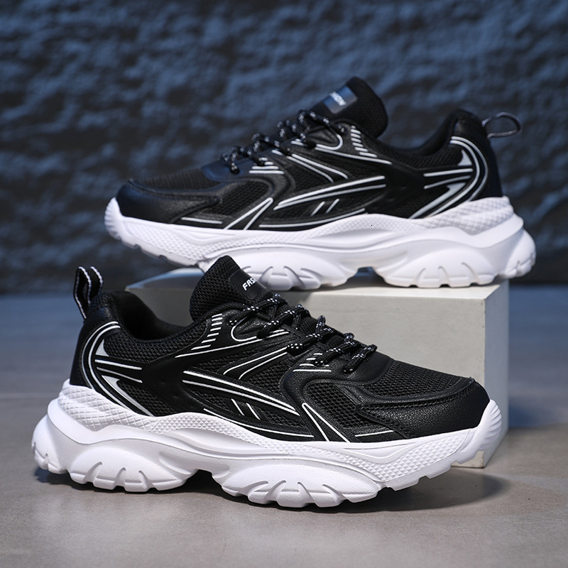 Thick soled height increasing casual shoes 2025 designer's new mesh breathable running shoes