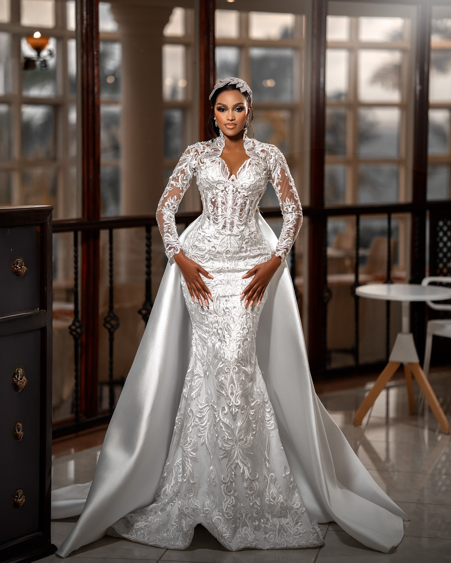 Vintage Wedding Dresses Lace Appliques Bridal Gowns with Detachable Train Mermaid Long Sleeve Customized Bride Vestidos De Novia Plus Size