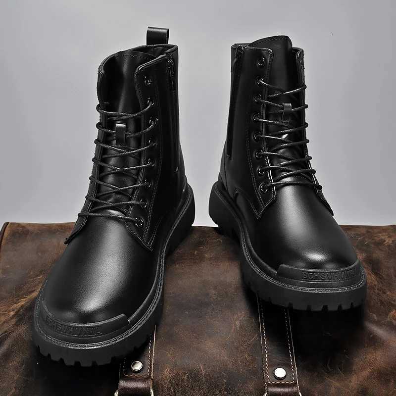 Black Mens Casual Leather Boots Fashion Winter Men Work Boot Mens Shoes Non-slip Designer High Top Ankle Boots Motorcycle Shoes W250811