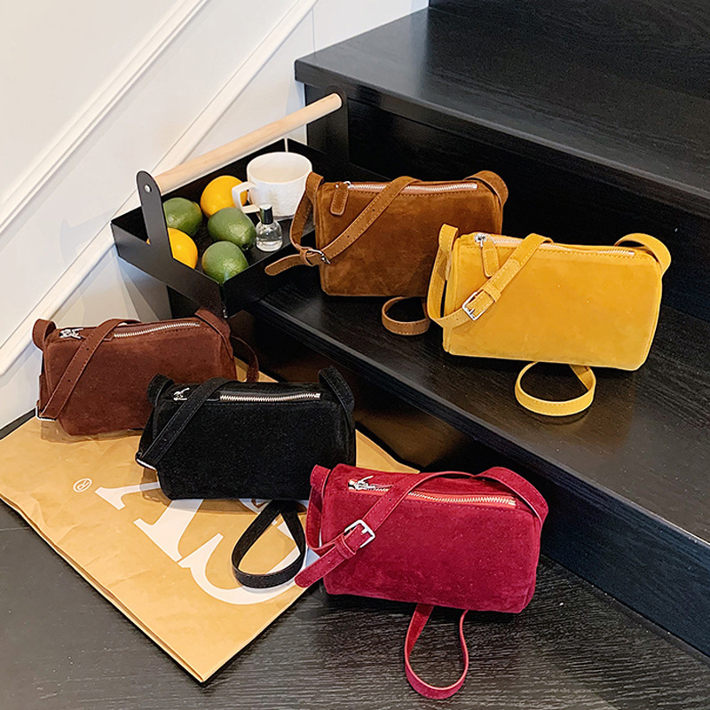 High-End Suede Cylinder for Women 2025 New Fashion Niche Pillow Single Shoulder Crossbody Bag Trendy ddmymoon