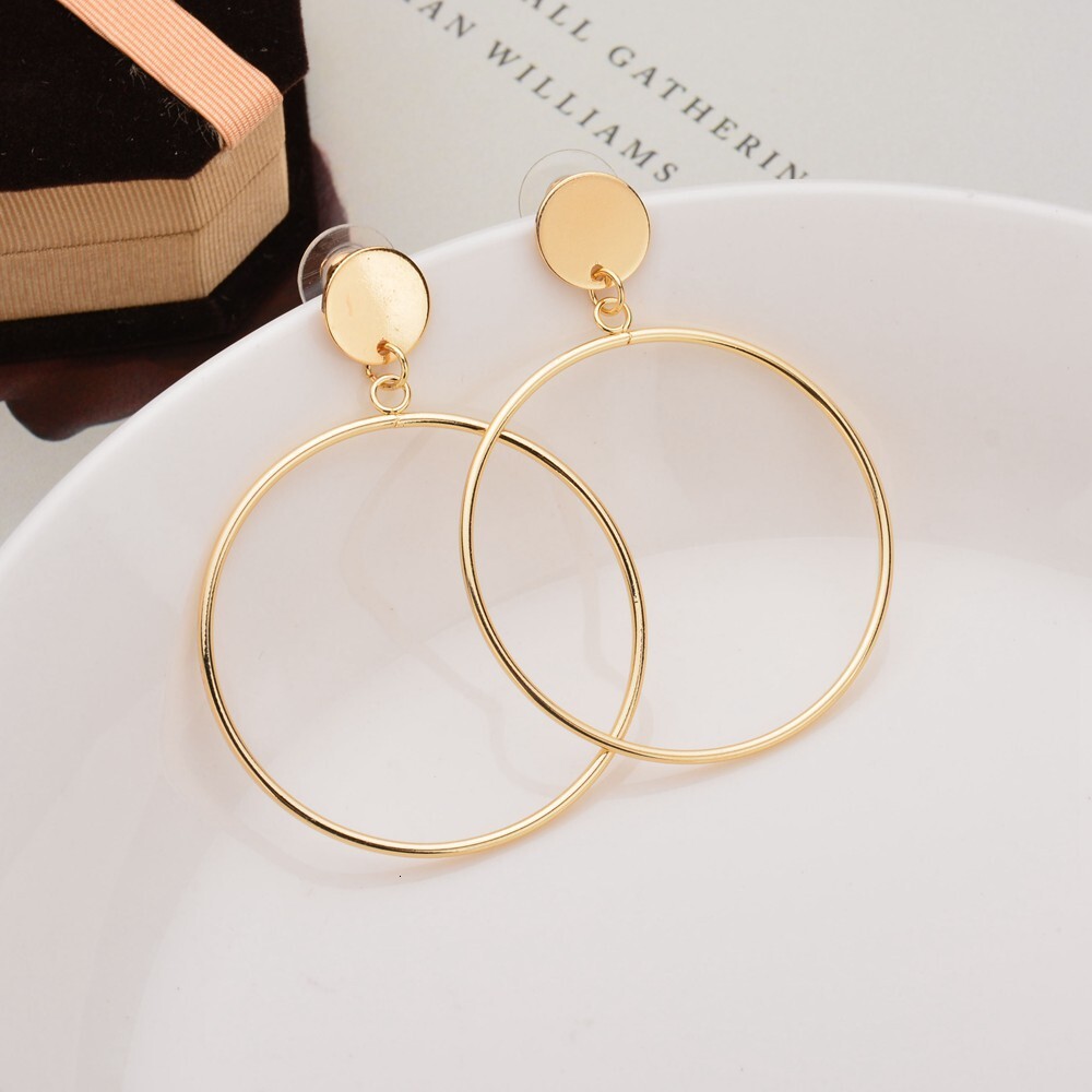 Free Shipping Designer Fashion Accessories Simple And Trendy Gold Thread Geometric Large Round Earrings Women's Large Hollow Earrings Luxury Jewe
