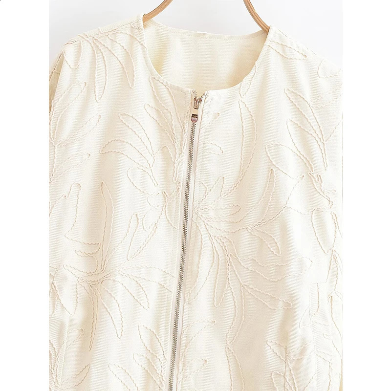 YENKYE Women O Neck Long Sleeve Embroidery Jacket Front Zipper Loose Crop Bomber Outerwear Lady Commuting Casual Outfits 250804
