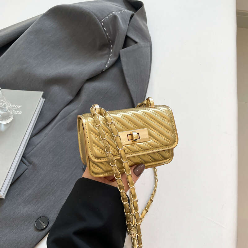 Quilted Chain for Designer Women Spring Summer 2025 New Fashion High-Value Ins Crossbody Mini Small Square Bag