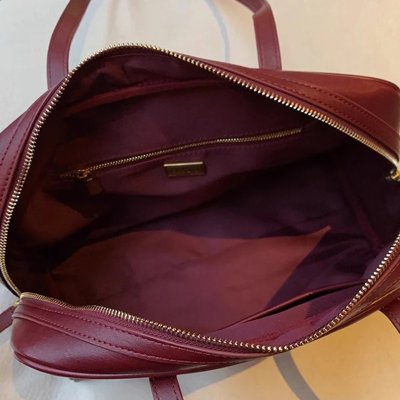 Handbag PU Leather Womens Shoulder Bag Retro Metal Flower Purses and Handbag Pillow Boston Bowling Handbag 250809