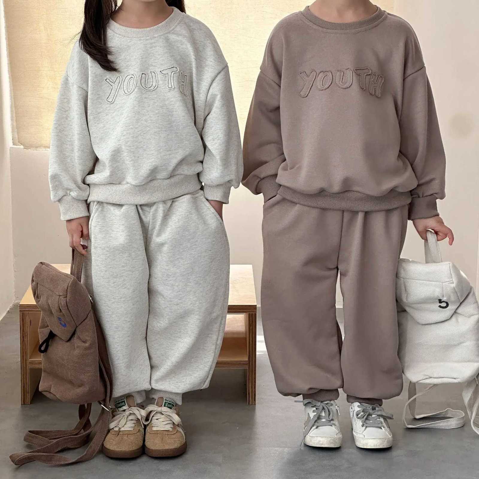 Baby Boys Autumn Sport Sets Round Neck Sweatshirt+Elastic Waist Pant Toddler Boys Sets Solid Color Simple Casual 1-8Y Boys Sets Z250811