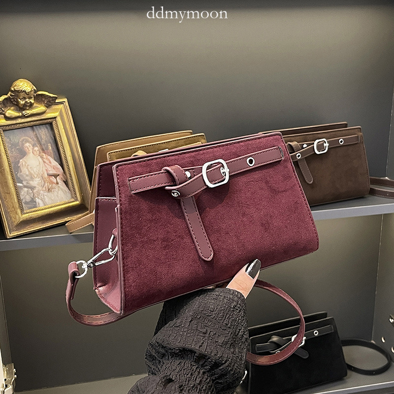 Matte Texture for Women 2025 New Autumn Winter Simple Fashion Small Square Single Shoulder Crossbody Bag ddmymoon