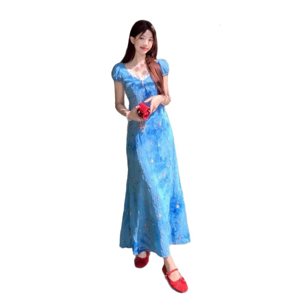 2025 Summer New Women's French Style Flower V-neck Short trend Sleeve Dress Resort Style Tightening Waist Stunning A-line Long Dress New Designer