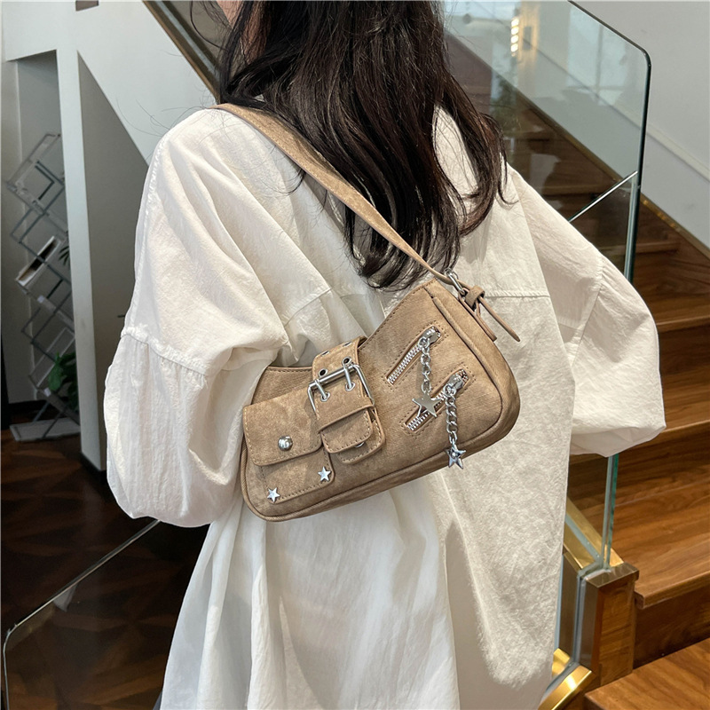 2025 Autumn New Spicy Women s Armpit Bag bag New Star Studded Handbag Cool Motorcycle Style Women s Shoulder Bag Retro Vintage Vintage women s Autumn 