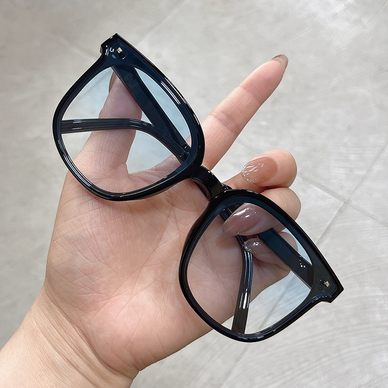 Womens Folding Polarized Sunglasses with UV Protection