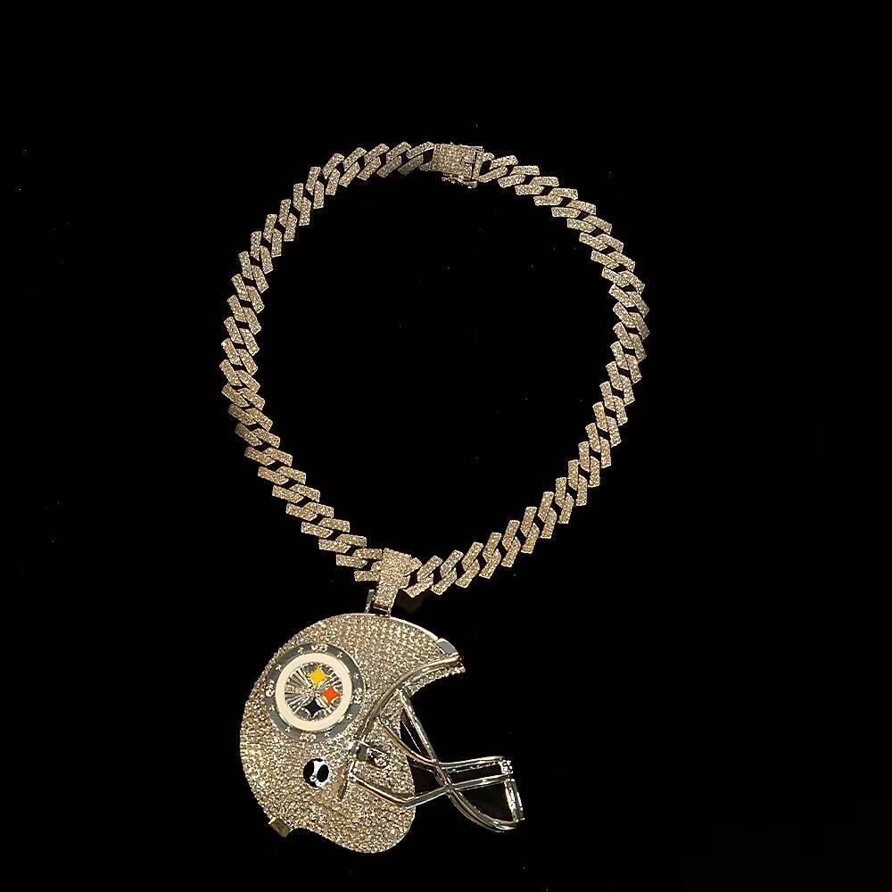 Mens Stylish Exaggerated Large Pendant Necklace Hot Selling Olive Ball Helmet Alloy Dominant Cuban Chain