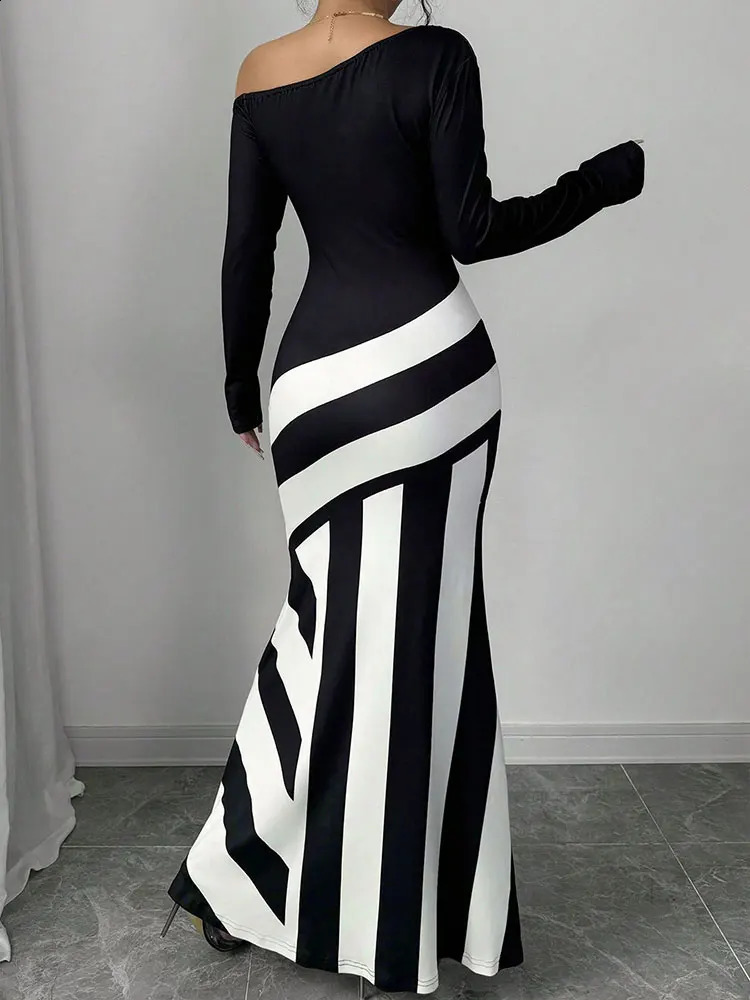 Sexy Womens Maxi Dresses Autumn Streetwear Fashion Black White Patchwork Casual Slim Dress Elegant Knitted Dresses Clothing 250805