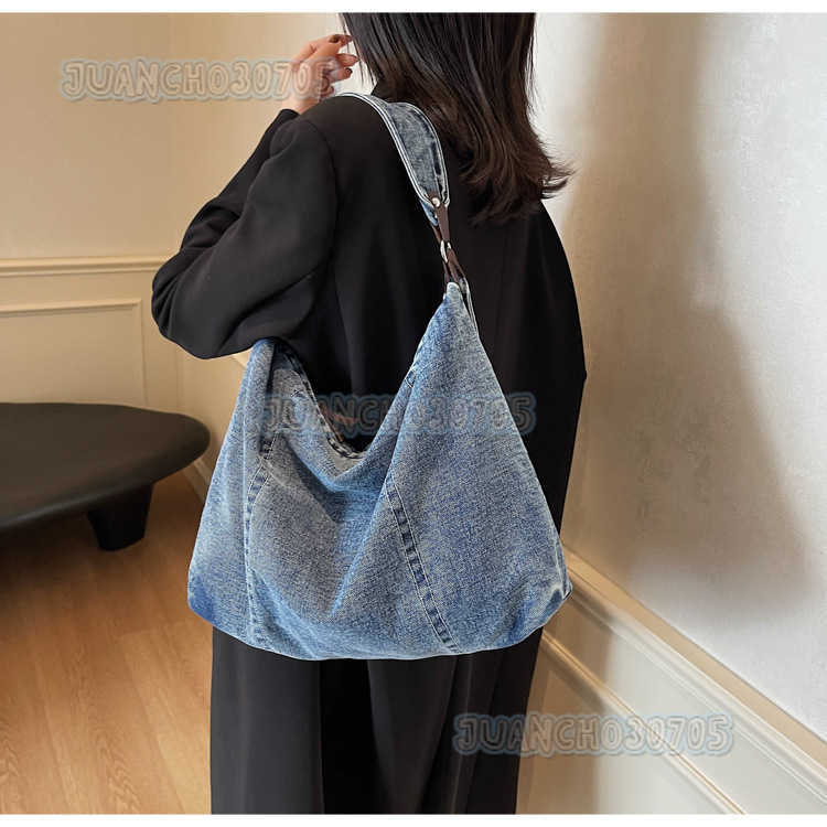 Style Casual Washed Denim Bag for Women 2025 New Fashion Versatile Large Capacity Shoulder Bag Underarm Bag H250809