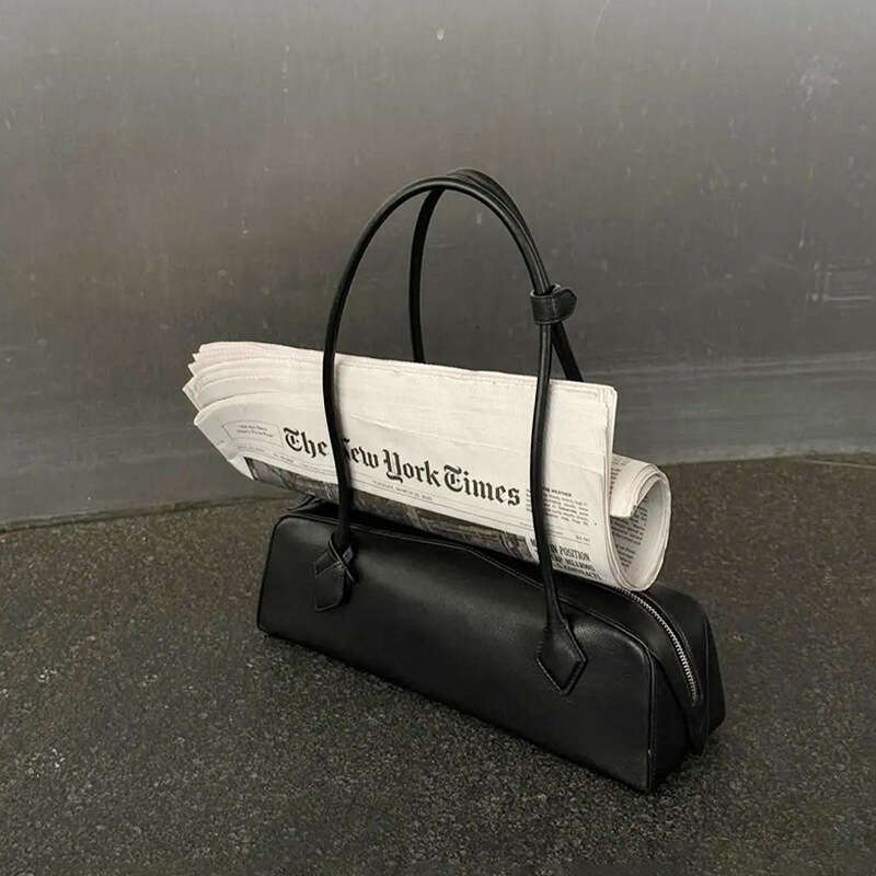 Dachshund Alaia Fashion New Trend Baguette Spring Summer Genuine Leather Shoulder Underarm Bag