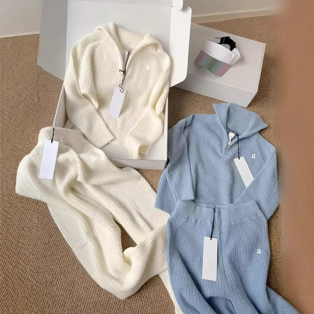 2025--Women Knitted Pullover Set Correct Version Autumn and Winter New Cashmere Sweater Set Waffle Semi-zipper and High-waisted Casual Suit Pants 28711