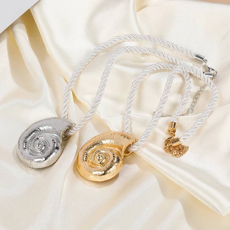 Fashionable Summer Vacation Ocean Conch Ear Studs Necklace for Women Trendy Beach Party Exaggerated Bohemian Jewelry Earrings