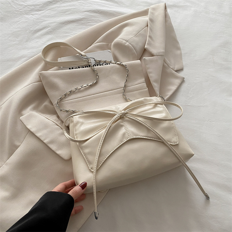 Autumn New Luxury Bow Women's Shoulder Bag Niche Chain Fashion Women's Crossbody Bag New Autumn New Designer Bag Simple Style Women's H