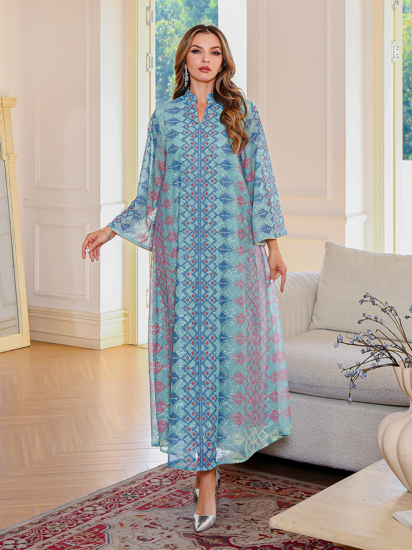 G83Embroidered rhinestone robe Middle Eastern clothing printed dress Abaya Dubai women's clothing