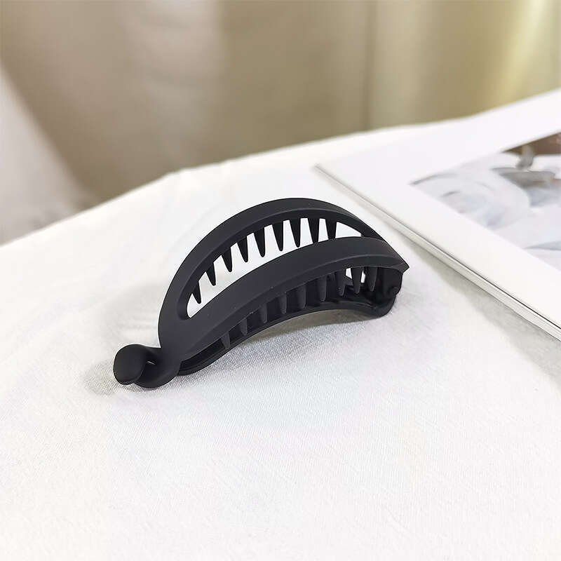 Minimalist Matte Ponytail Horizontal Hairpin Back of Head Accessory for Women Korean Style Elegant Twist Fashion Hair Clip