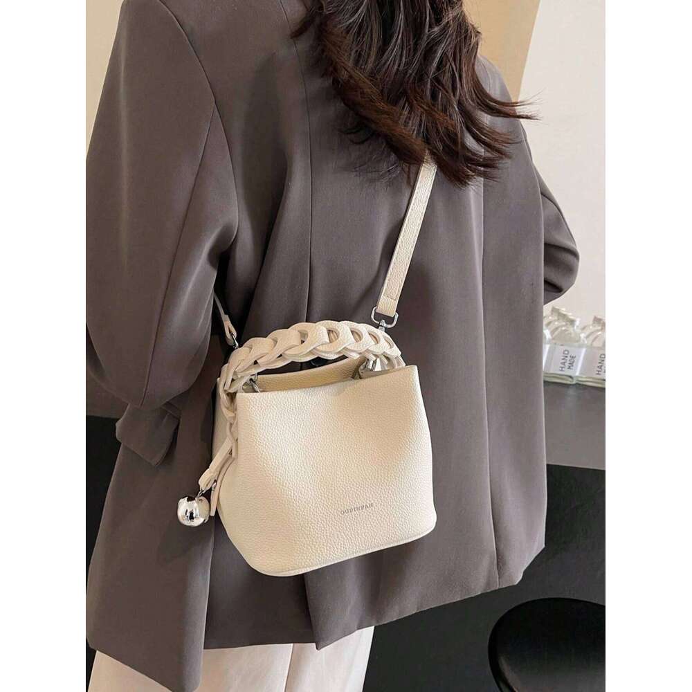 Fashion Joker pu waterproof fabric, letter pattern design, metal pendant decoration design portable square bag, preparation of p