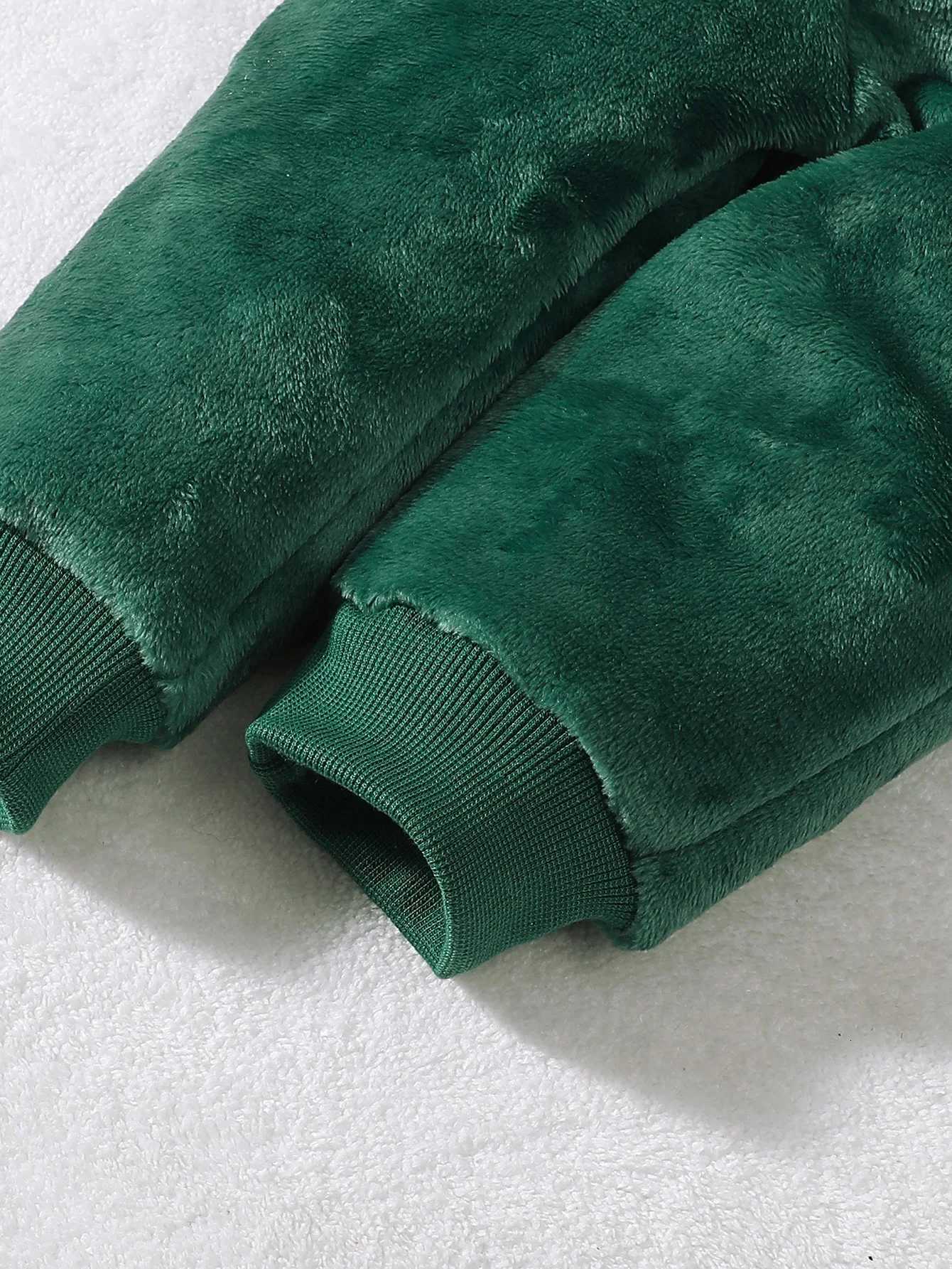 Baby Boy Autumn And Winter Dinosaur Embroidery Hoodie Plush Two-piece Set Z250811