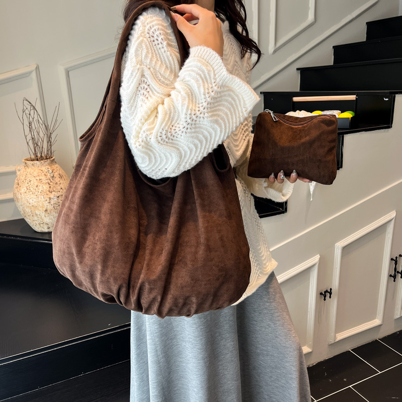 New Large Capacity Commuting Shoulder Suede Women's Lazy Style Casual Underarm Tote Bag ddmymoon