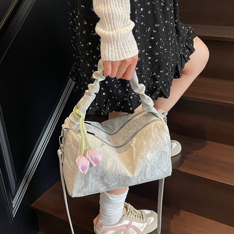 Trendy Crossbody Versatile Women's Fashion Pillow High-end Large Capacity Shoulder Bag ddmymoon