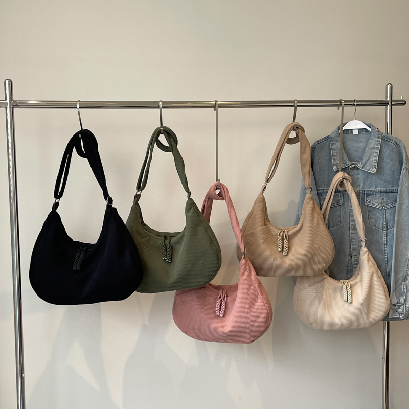 Dumpling Women Crossbody Large Capacity Commuter New Corduroy Japanese Style Casual Versatile Shoulder Bag